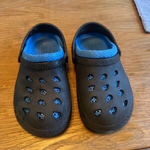 Capelli boys clogs size 12